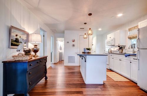 Lemon Bluff House | Cottage on the River