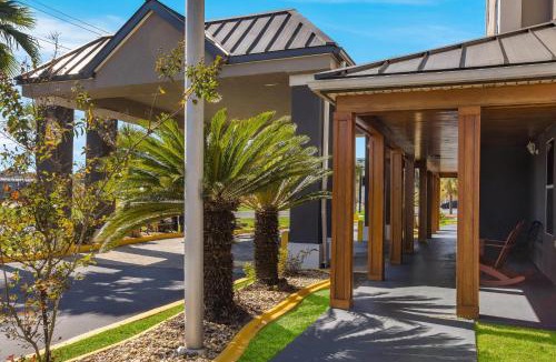 Hinesville Hotel | Country Inn & Suites by Radisson, Hinesville, GA