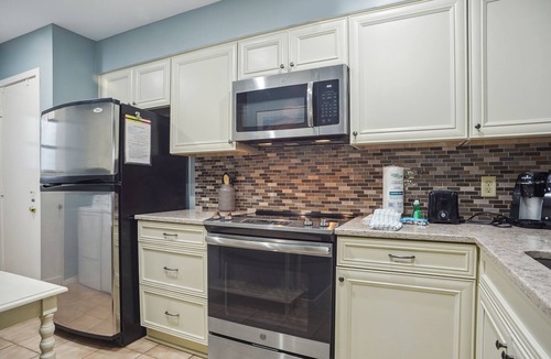 Hilton Head Island Villa | Courtside 115 - Forest Beach 1st Floor Flat- Updated!
