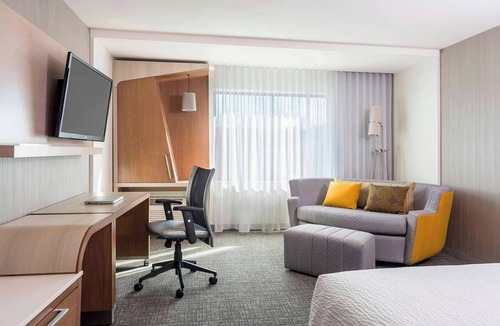 Tynecastle Hotel | Courtyard By Marriott Sugar Mountain Banner Elk