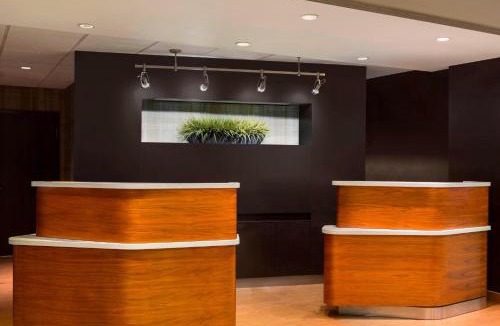 Champaign Hotel | Courtyard by Marriott Champaign
