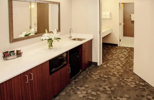 Rocky Mount Hotel | Courtyard by Marriott Rocky Mount