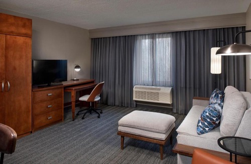 Winston - Salem Hotel | Courtyard Winston-Salem University
