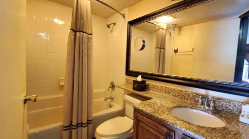 River Ranch Apartment | Cowboy Condo steps to Waterpark! 225