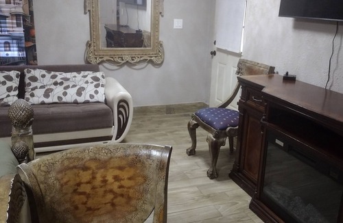 Orlando House | Cozy 1-bedroom house in lovely Orlando with AC