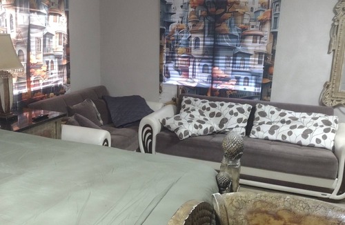 Orlando House | Cozy 1-bedroom house in lovely Orlando with AC