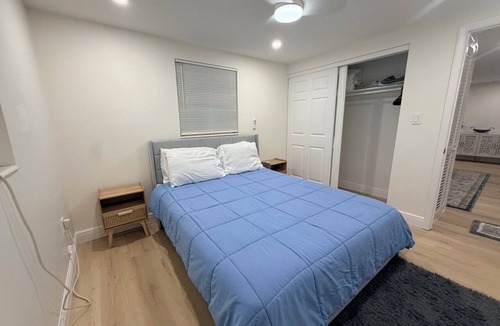 University House | Cozy 2-bedroom house in lovely Tampa with AC