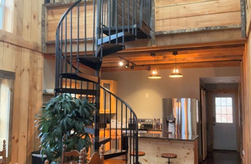 Tuckasegee Cabin | Cozy 4-bedroom cabin in the Appalachian mountains of peaceful Tuckasegee, NC