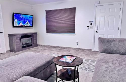 Burton Apartment | Cozy And Centrally Pet Friendly