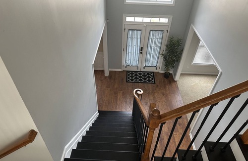 Cliftondale House | Cozy and Exquisite Retreat in Serene Neighborhood Near Atlanta Airport
