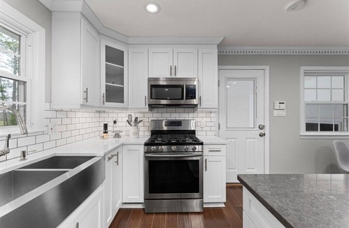 Augusta House | Cozy Augusta home walking distance from Augusta National Golf Course and Masters