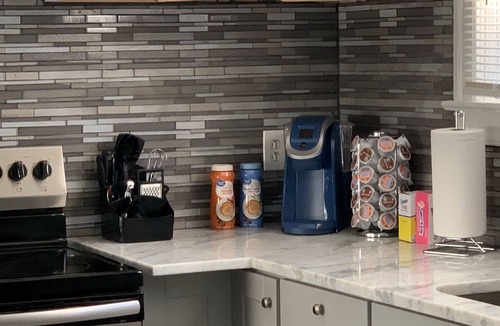 Anderson House | COZY BUNGALOW MINUTES FROM DOWNTOWN ANDERSON