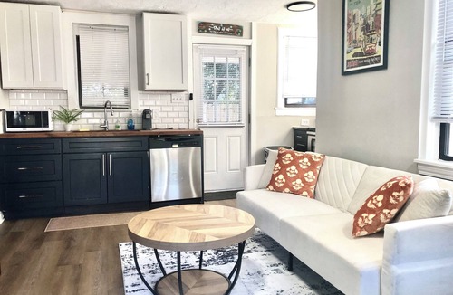 Midtown House | Cozy comfort 3 miles to Augusta National!