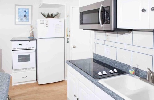 Tybee Island Condo | Cozy condo by the beach at Tybee Savannah