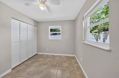 Poinsettia Heights House | Cozy Cottage in Poinsettia Heights - Private, Stylish, and Minutes to Las Olas