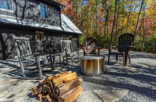 Pisgah Forest Cabin | Cozy Couples Getaway in Between Brevard and Hendersonville in Pisgah Forest