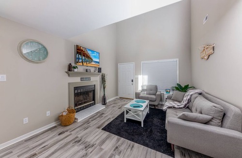 Havelock House | Cozy duplex. 30 minutes to beach or New Bern/5 minutes from MCAS Cherry Point.