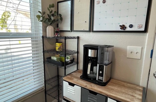 East County Civic Group House | Cozy Family Escape in Valrico FL