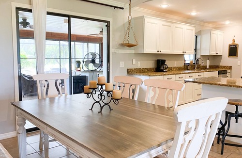 Lake Placid House | Cozy Farm House