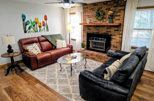 Six Mile House | Cozy Foothills Retreat - Private 3 bed/2bath with Hot Tub & Screened Porch