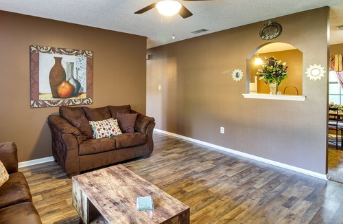 Hinesville House | Cozy Georgia Abode - Patio, Near Fishing & Hiking!