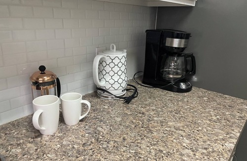 Durham House | Cozy home minutes from Duke University, Hospitals, Eno River and Downtown.