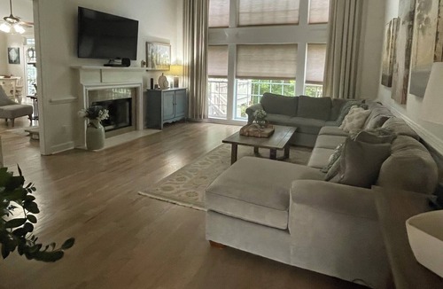Sugar Hill House | Cozy home minutes to Lake Lanier, Golf Course & Downtown Sugar Hill