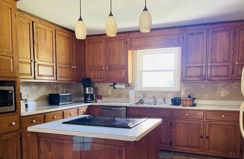 McMinn County House | Cozy house in the country close to town!