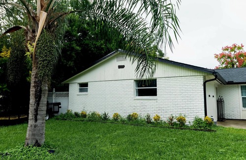 Orlando Apartment | Cozy KING bed Guest Suite in sunny Orlando Fl, near Universal and Disney
