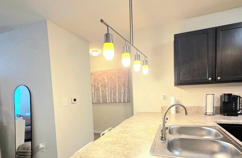 Fort Mill Apartment | Cozy King Suite/Smart TVs/Self Check-In/Free Parking & Wi-Fi