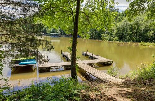 Fair Play House | Cozy Lake Hartwell Getaway w/Game Room!