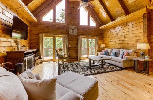 Fair Play House | Cozy Lake Hartwell Getaway w/Game Room!