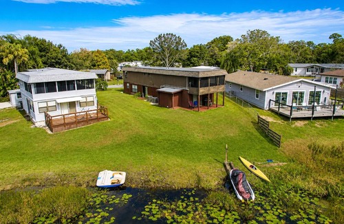 Crooked Lake Park House | Cozy Lakefront Retreat - Fishing/near Legoland