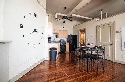 Central Apartment | Cozy Loft (B) near the Heart of Clemson🐯