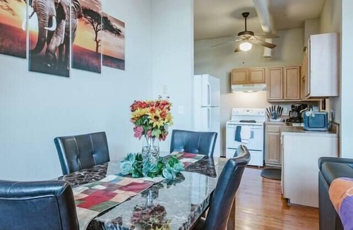 Central Apartment | Cozy Loft (C) near the Heart of Clemson