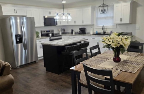Corbin House | Cozy Maverick of Corbin - 30 minutes from Cumberland Falls