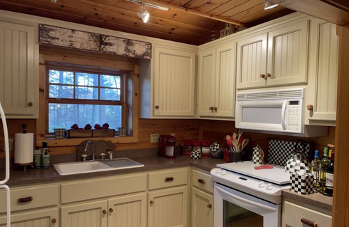 Cashiers Cabin | Cozy Mountain Cabin in Cashiers