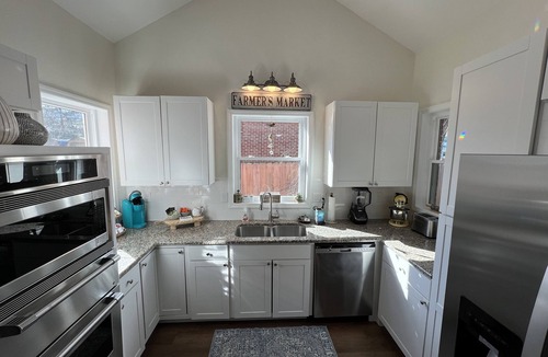 Roan Mountain Cottage | Cozy Mountain Retreat Near Hiking, Skiing, Fly Fishing & Wineries!
