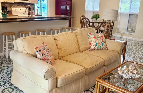 Port Charlotte House | Cozy Port Charlotte Getaway- Near Hospitals, Beaches