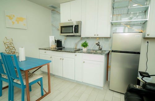 Mariner House | Cozy private Suite with full Kitchen