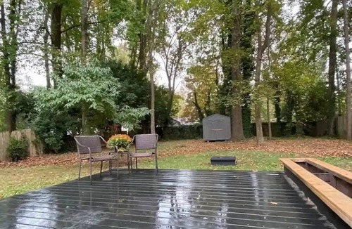 Charlotte House | Cozy remodeled 2-Bedroom close to everythingnn