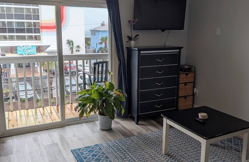 Wilmington Beach Condo | Cozy REMOLDED 1-bedroom condo AC, WiFi in charming Carolina Beach with a pool