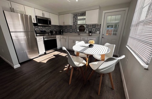 Downtown Zephyrhills Apartment | Cozy Retreat near Downtown Zephyrhills