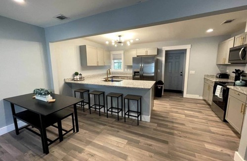 Midtown House | Cozy Savannah 5BR Home
