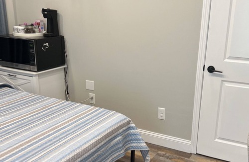 Jesup Apartment | Cozy Single bedroom apartment with full bath