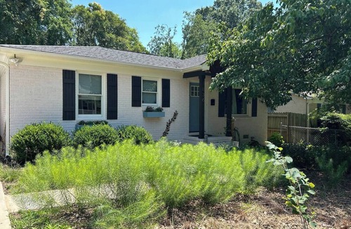 Villa Heights Cottage | Cozy Villa Heights Cottage
