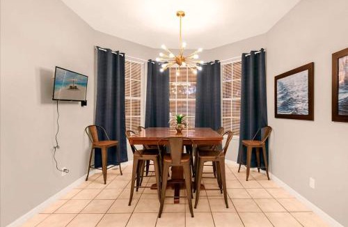 Calabay Parc Villa | Davenport Luxury 8-Guest Villa
