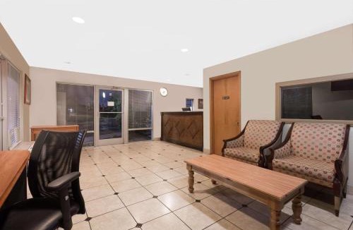 Augusta Hotel | Days Inn by Wyndham Augusta Wheeler Road