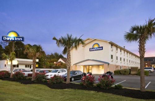Greenwood Hotel | Days Inn by Wyndham Greenwood SC