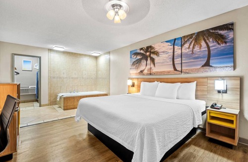 Jacksonville Hotel | Days Inn by Wyndham Jacksonville NC